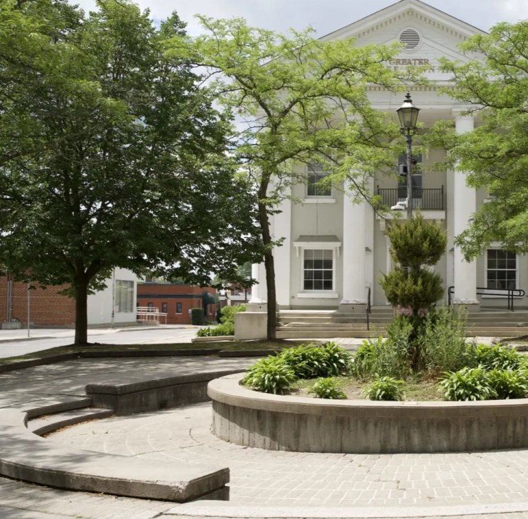 a photo of napanee town hall